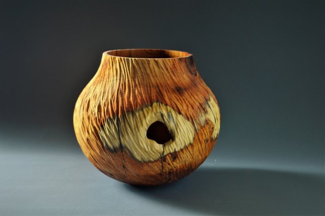 Textured Yew Pot